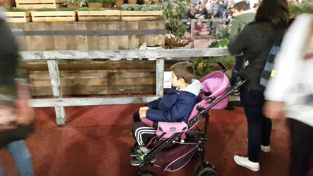danielekeshk's tweet photo. Io Expo la ricordo così #ciaoexpo https://t.co/w3KHzfgTQY