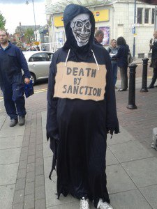 DancehallTerry's tweet photo. Read the names of people that have died as a direct result of benefit cuts
https://t.co/uUu3aNWDry https://t.co/PKZO9aqCMu