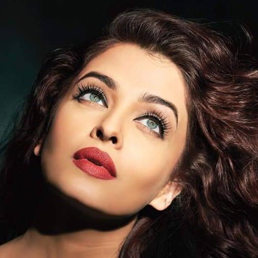  Simi ji today is Aishwarya birthday  What do you wish to her ?
Happy Birthday Aishwarya . 