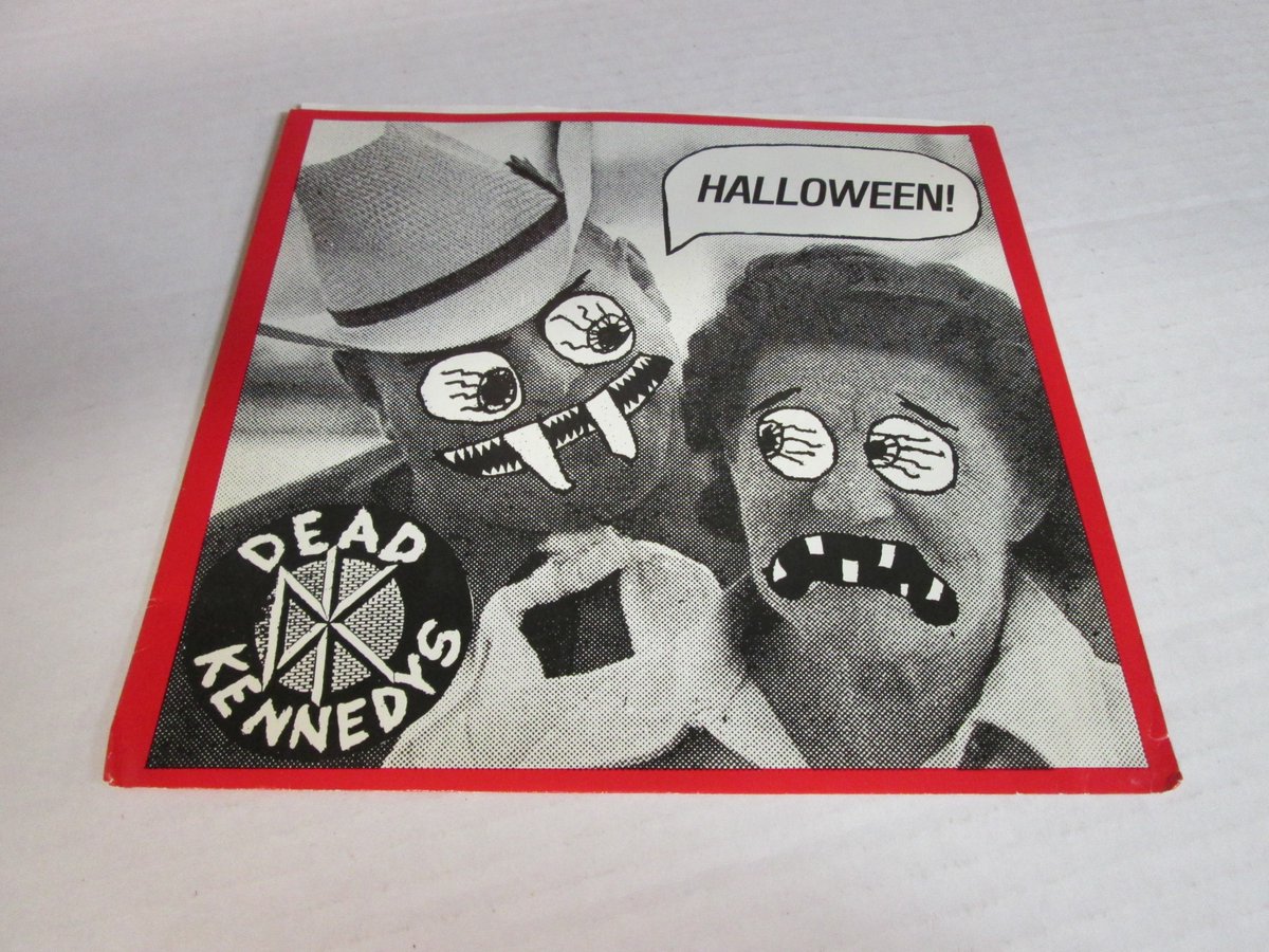 VVMOEvanston's tweet photo. #vvmo #vinyl Dead Kennedys' Halloween 7" celebrate in style!
oh, whatcha gonna be? https://t.co/5Xo9KM8JY8