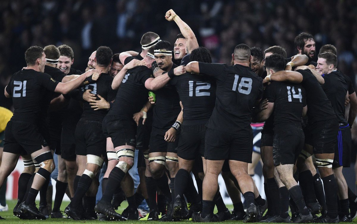 FOTOS HD: #allblacks consiguen su segundo Mundial consecutivo emol.com/mundografico/?…