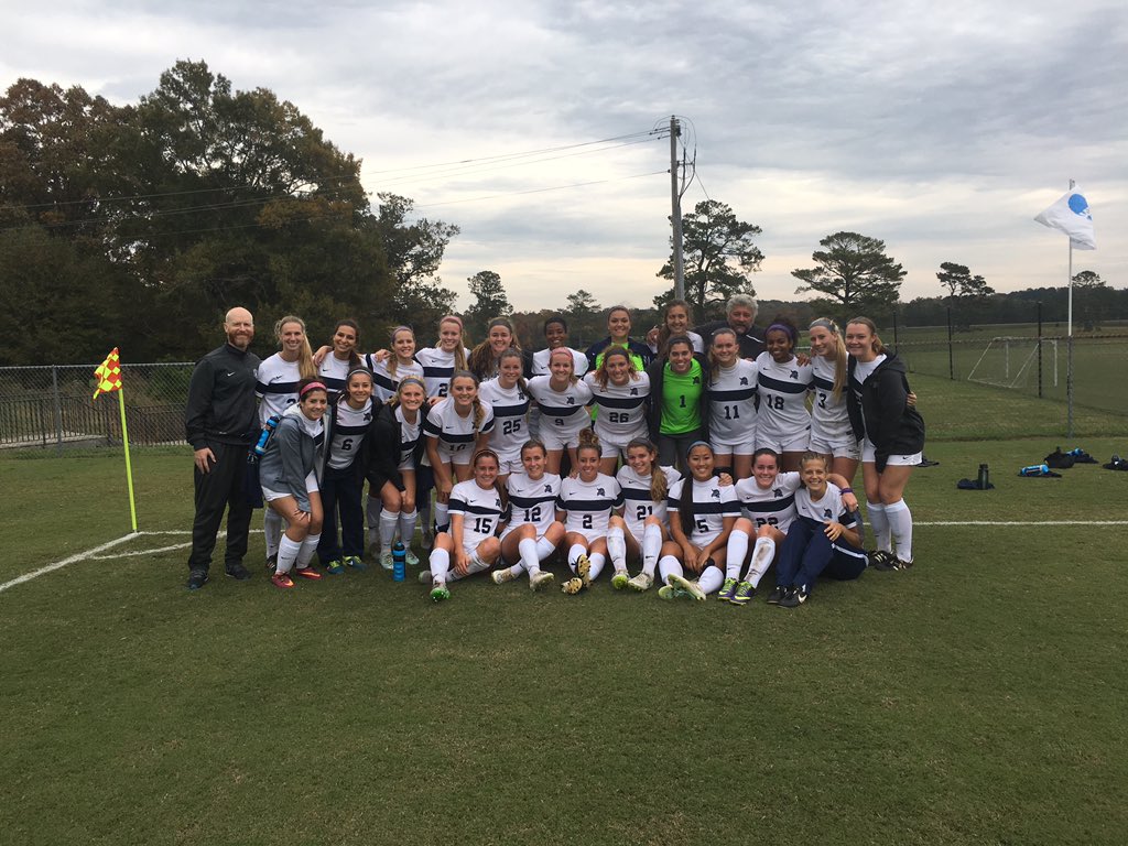 BCwomenssoccer1's tweet photo. Quarter finals ✔️ https://t.co/DG0ebSGiRV