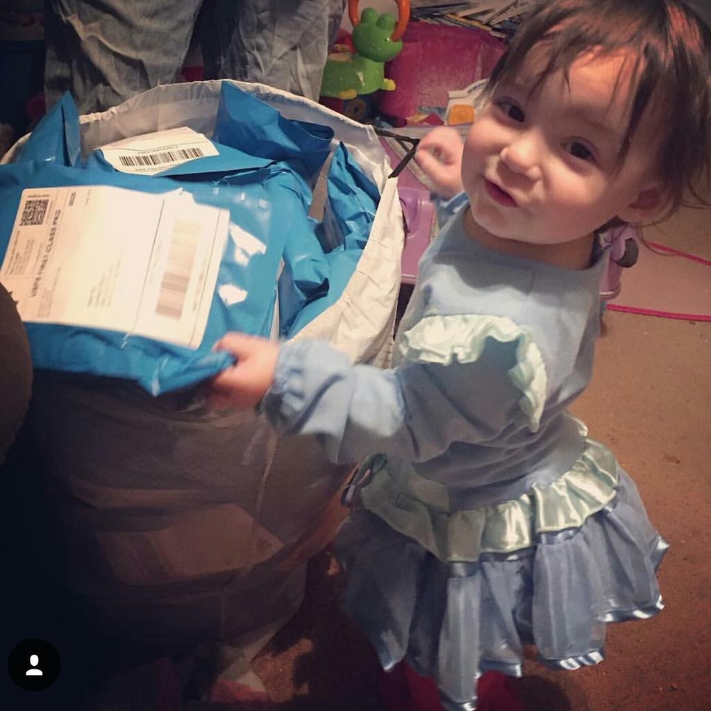 monkeymocs's tweet photo. Our little helper getting things shipped out! https://t.co/azwASUj5uc