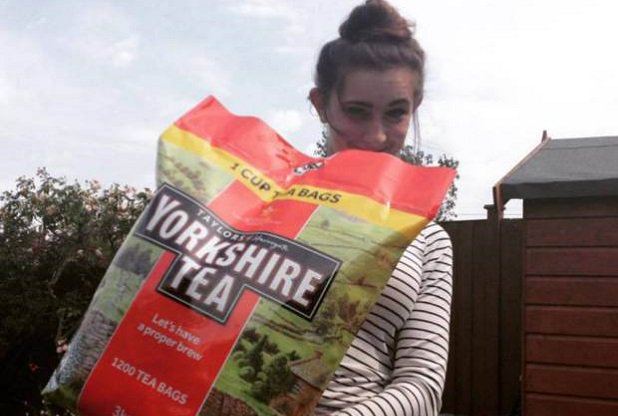 Lincoln woman drank nothing but tea for a week - "It made me feel sick", she admits ow.ly/U56kg