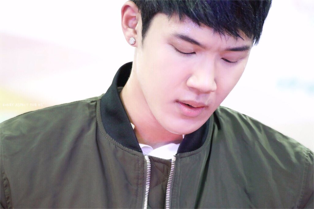 EveryAspect_KS's tweet photo. 20151031 #KS #Plusmall Why so serious????? https://t.co/gY4sc4kby0
