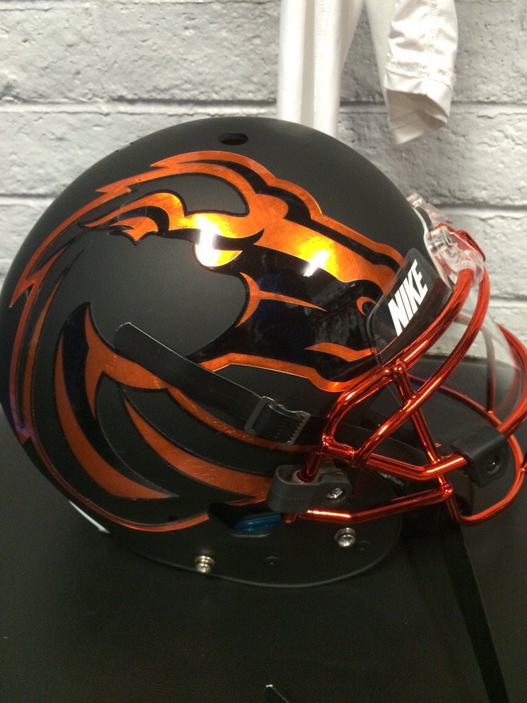 Travis Jones tweet media