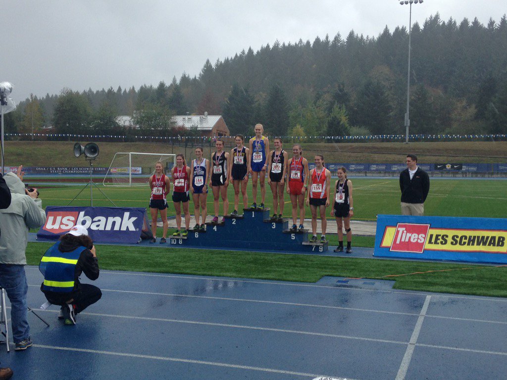 ORMilesplit's tweet photo. Celie Mans, with a time of 18:35, is the girls 4A state champion! #ORstatechamps https://t.co/a58Pl4Q1l0