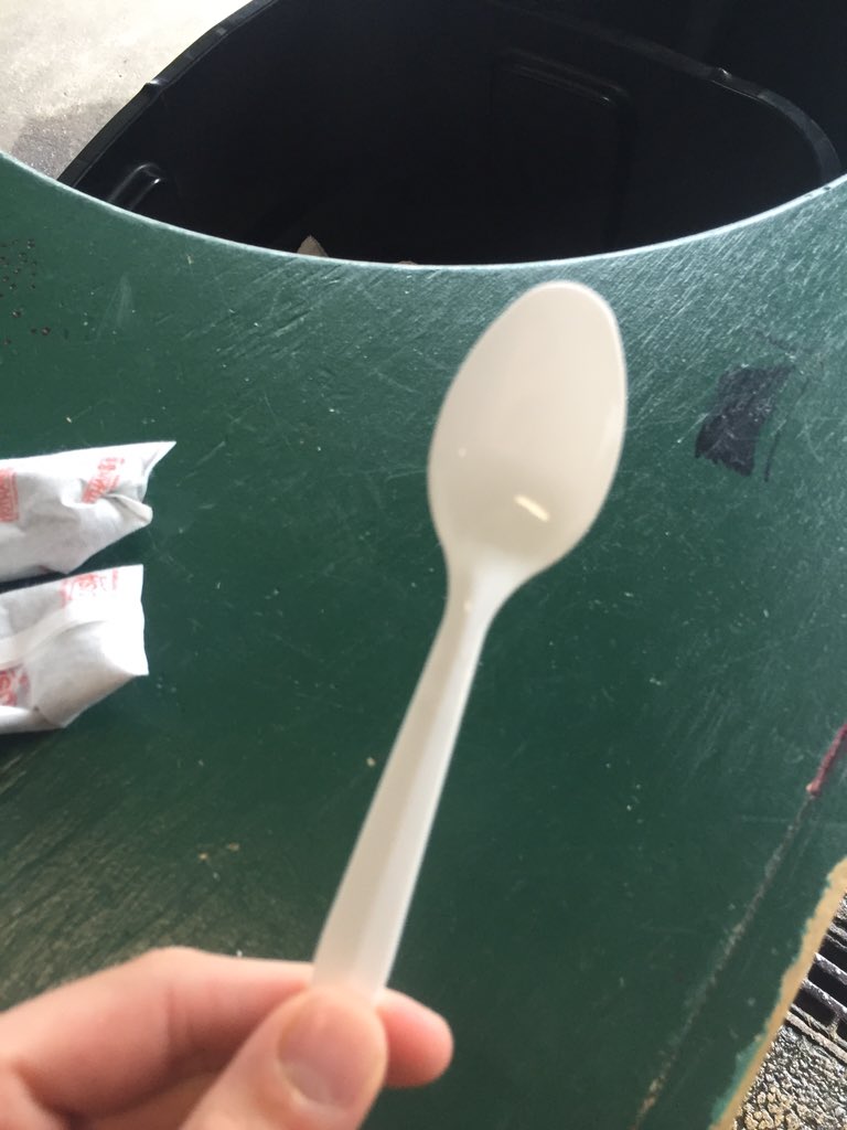 NiceSpoons's tweet photo. My weapon of choice today. An off-brand, classic white, all plastic #spoon https://t.co/f7JydUul6V