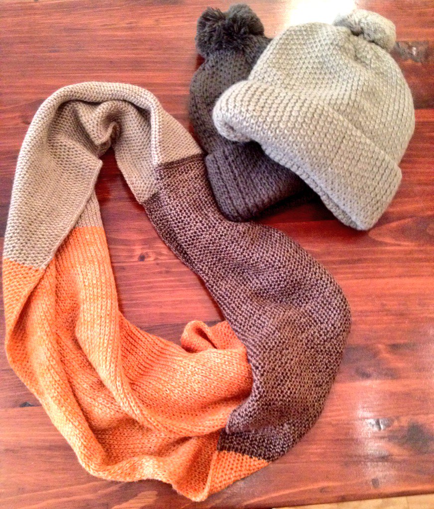workshopphilly's tweet photo. BOO! 👻 Happy Halloween! Stop by and "treat" yourself to 20% off on all of our hats &amp; scarves! 🎃 #OpenInPHL https://t.co/jVRFTMf2Hh
