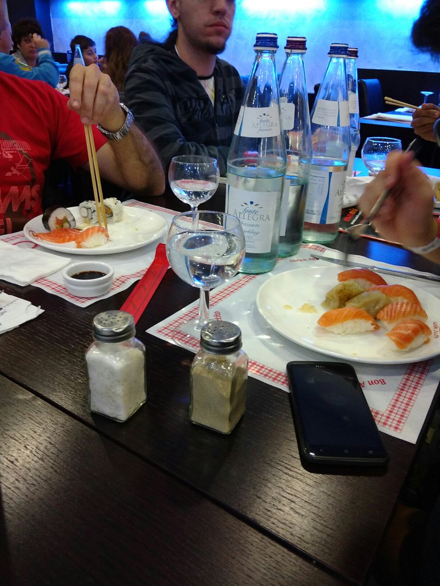 _cusy_'s tweet photo. We full weaboo now #Lucca2015 https://t.co/8y4PUEzk4k