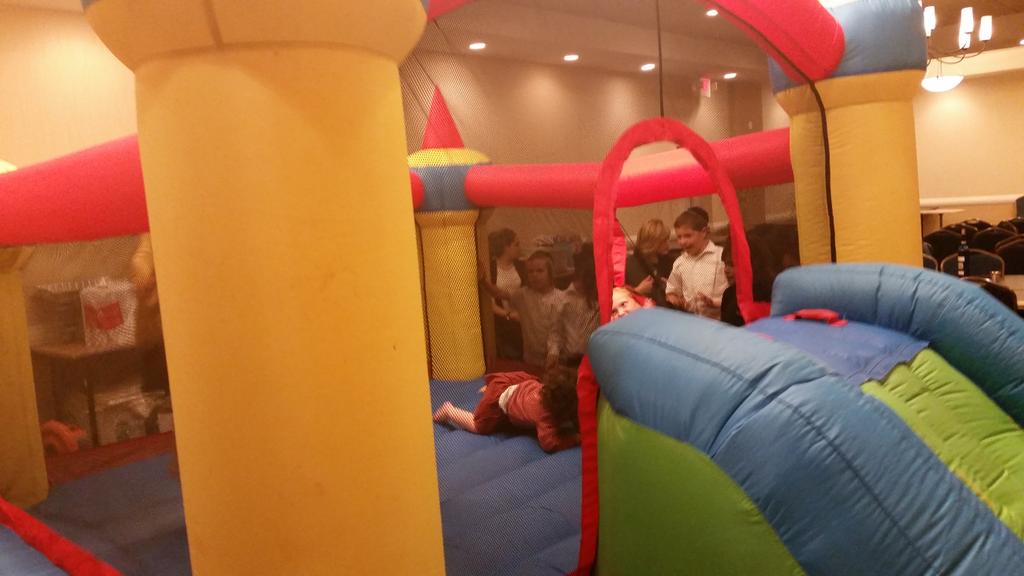 ArroCreative's tweet image. #lettingloose #ShabbosArrow #kids