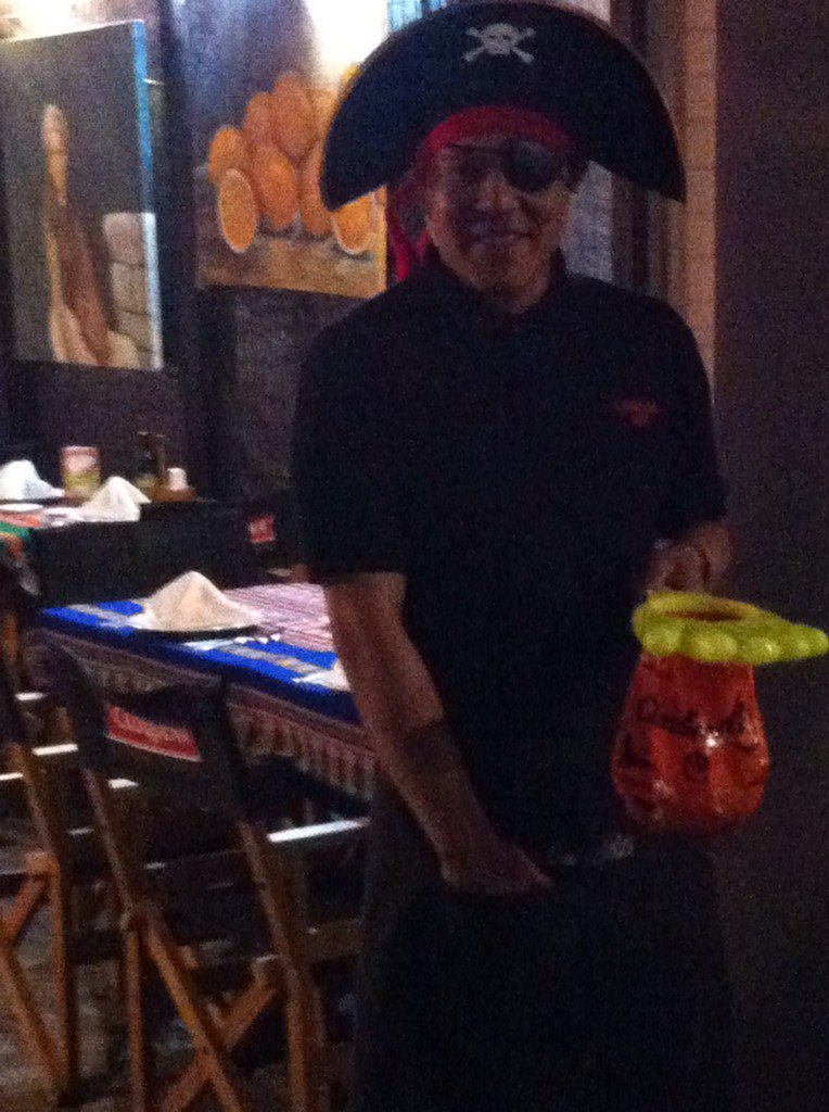 PuertoCallao's tweet photo. Halloween en pto Callao https://t.co/qlhdgVguTE