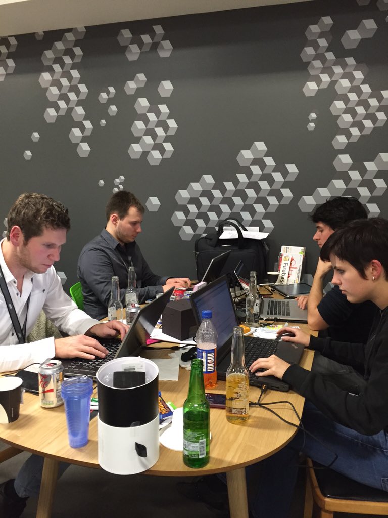 Ganslmeier's tweet image. #droidconhack