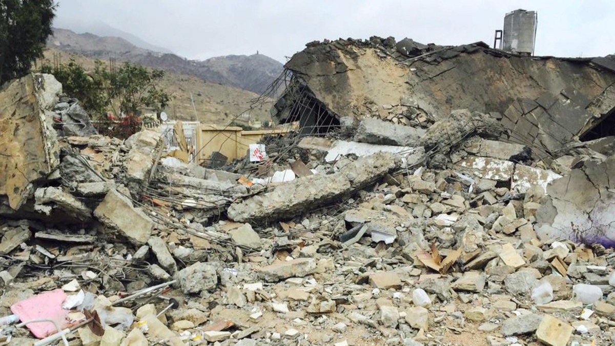 democracynow's tweet photo. While Condemning Assad, U.S. Bombs Afghan Hospital &amp; Backs Devastating Saudi War on Yemen https://t.co/Rke0hMVpUT https://t.co/qsCHnQk5GM