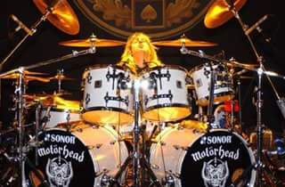 Happy birthday to the best drummer in the world, Mr. Mikkey Dee!!   