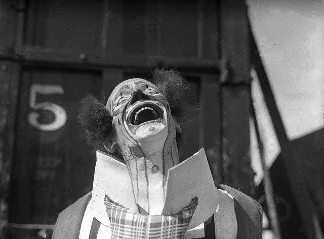 HistoryInPics's tweet photo. Clowns have always been creepy. https://t.co/m36D1D6SWQ
