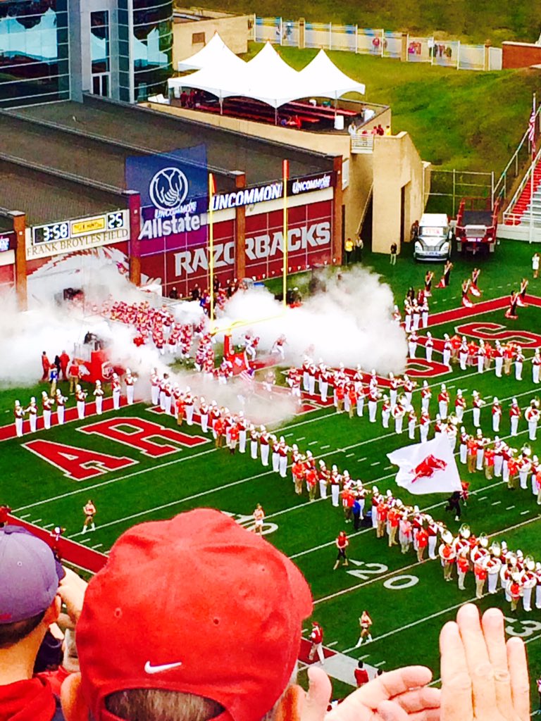 southrnrefinemt's tweet photo. Let's go Hogs! #UncommonTradition #ARrazorbacks #WooPig https://t.co/ZrLKy0VDSh