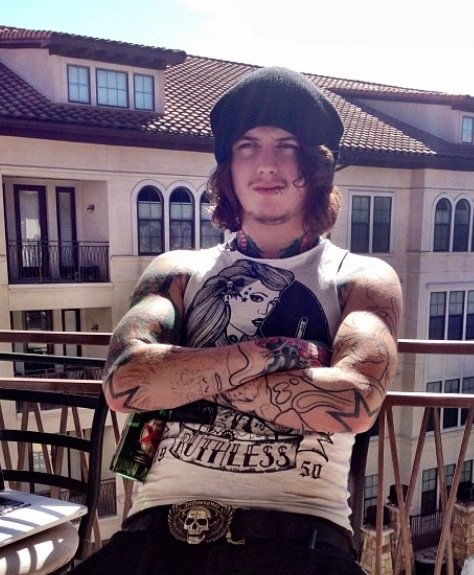 Happy Birthday to my favorite Guy :3
Ben Bruce!     Have an amazing day
And Happy Halloween :D 