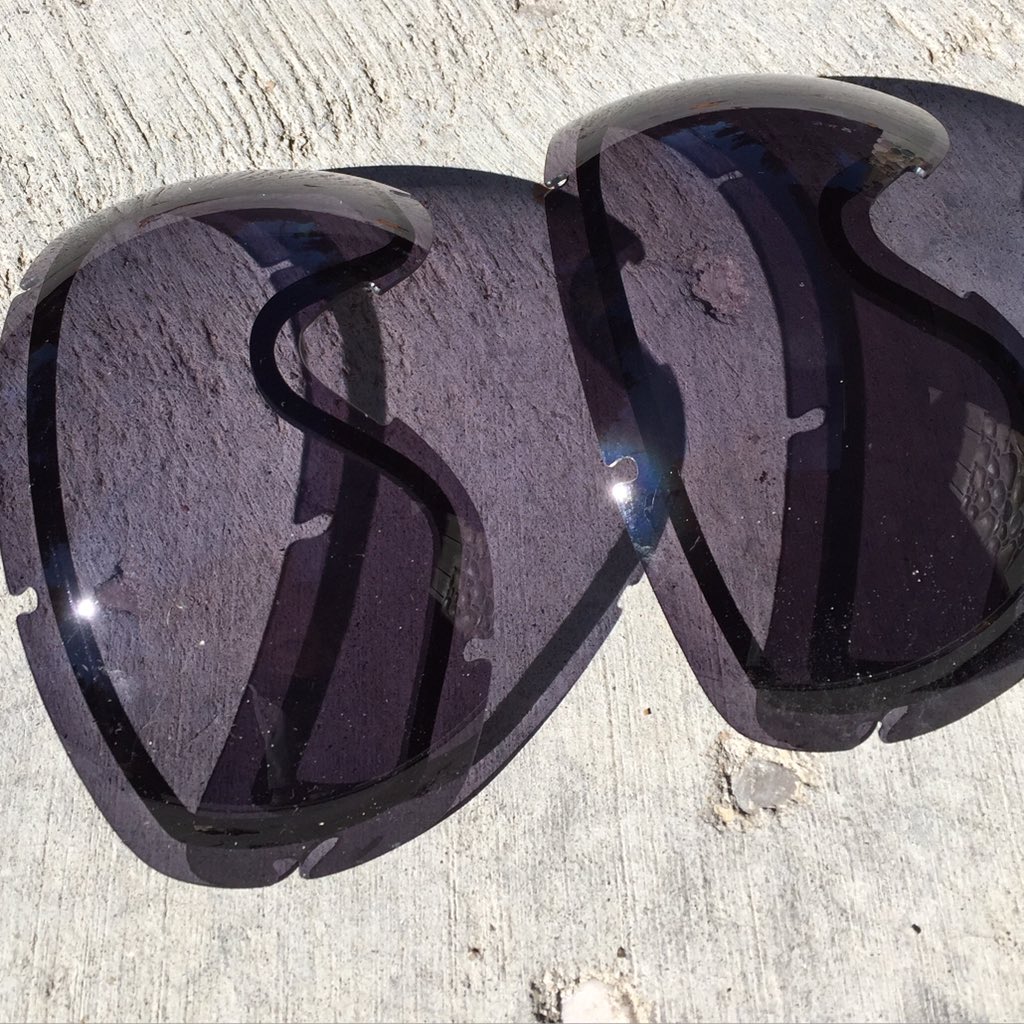 StageIdeas's tweet photo. Testing clear to smoke transition lens. Tint changes in sunlight.  Would u wear it? #stageideas https://t.co/EsT9abGTEA