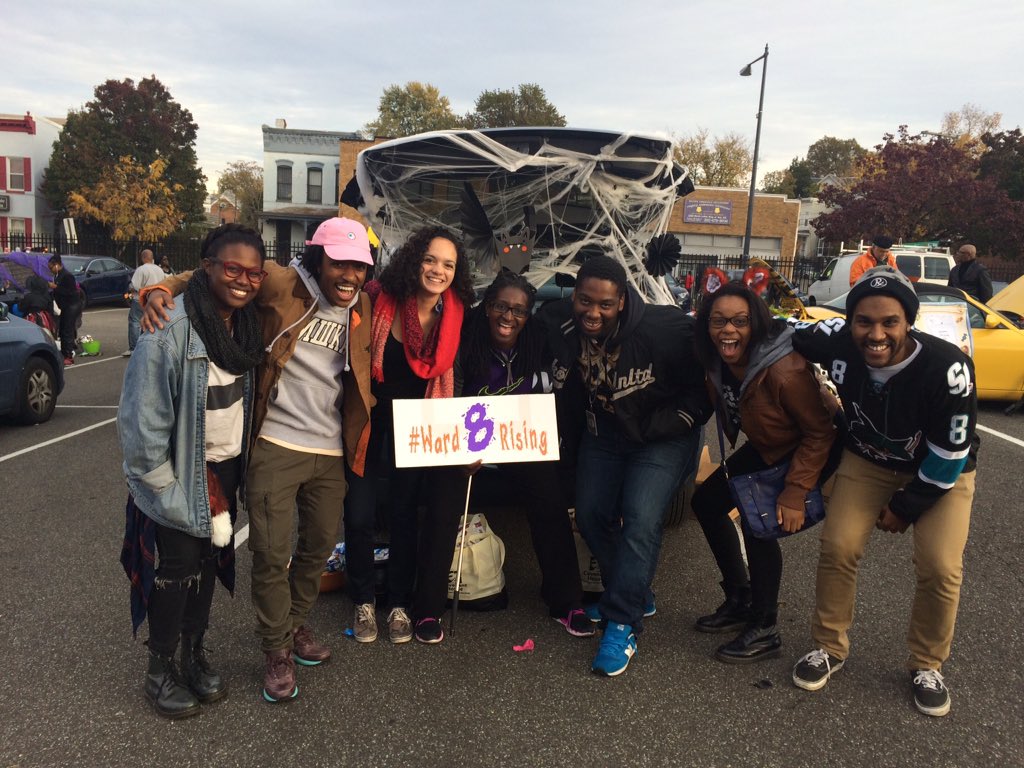 CovenantHouseDC's tweet photo. Happy Halloween! Our team is out at #TrunkorTreat with @Ward8Rising! join us from 5-9pm. #CovenantHouseDC https://t.co/CwftTztMcJ