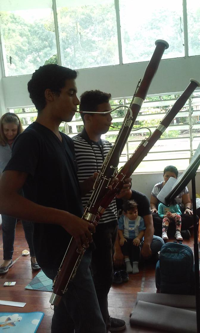 Marbecola's tweet photo. Nis los chorros 2015 #programanis @MendezLeo06 @Nucleo_chorros @OrquestaSucre https://t.co/ASb6Av7874
