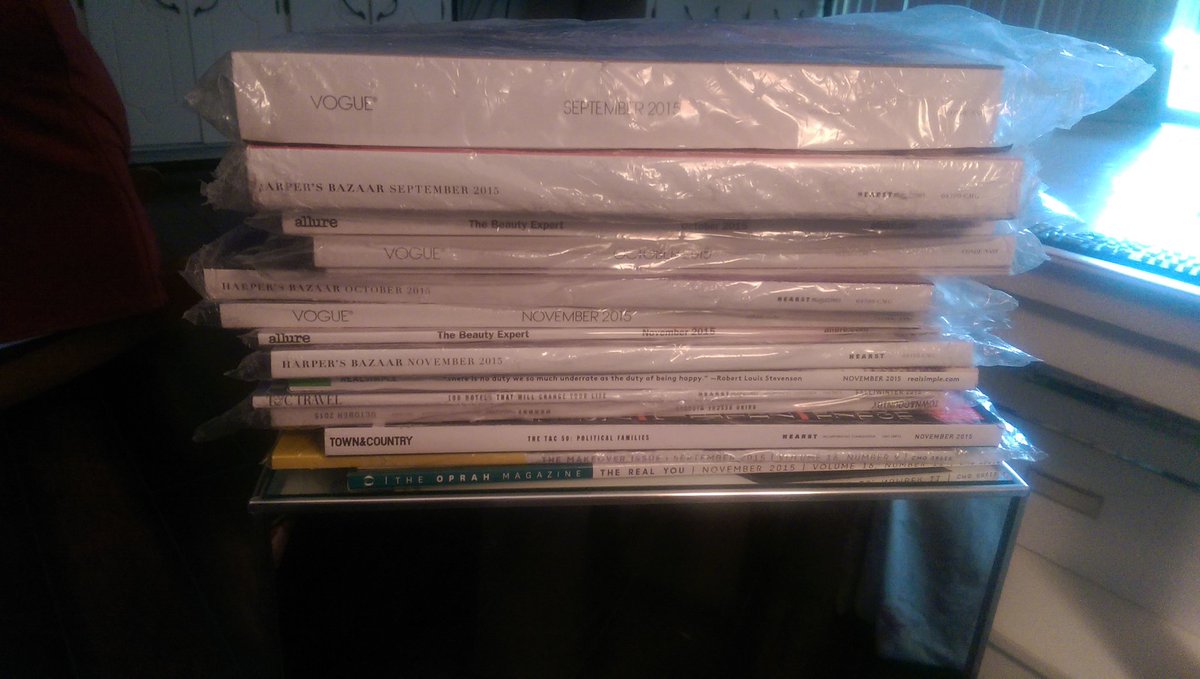 foozlewidgets's tweet image. Rainy Sat; no volleyball game; an extra hour. Time to catch up on all the fall magazines I haven't had time to read!