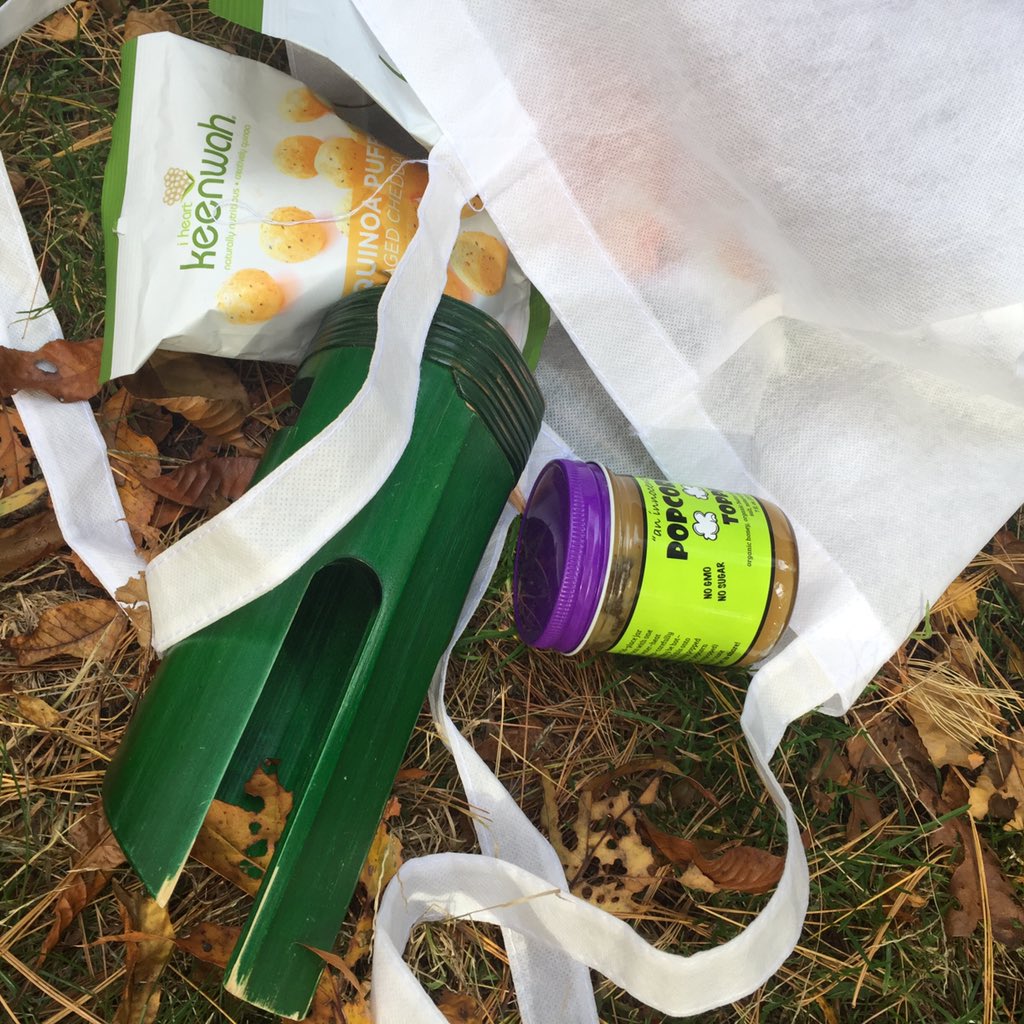 Themarket36's tweet photo. The #PartyPak lay on the ground,
Forgotten by its departed owner:
Its contents sadly scattered.
<#EbbOfTime<O> https://t.co/dVAA8nS20i