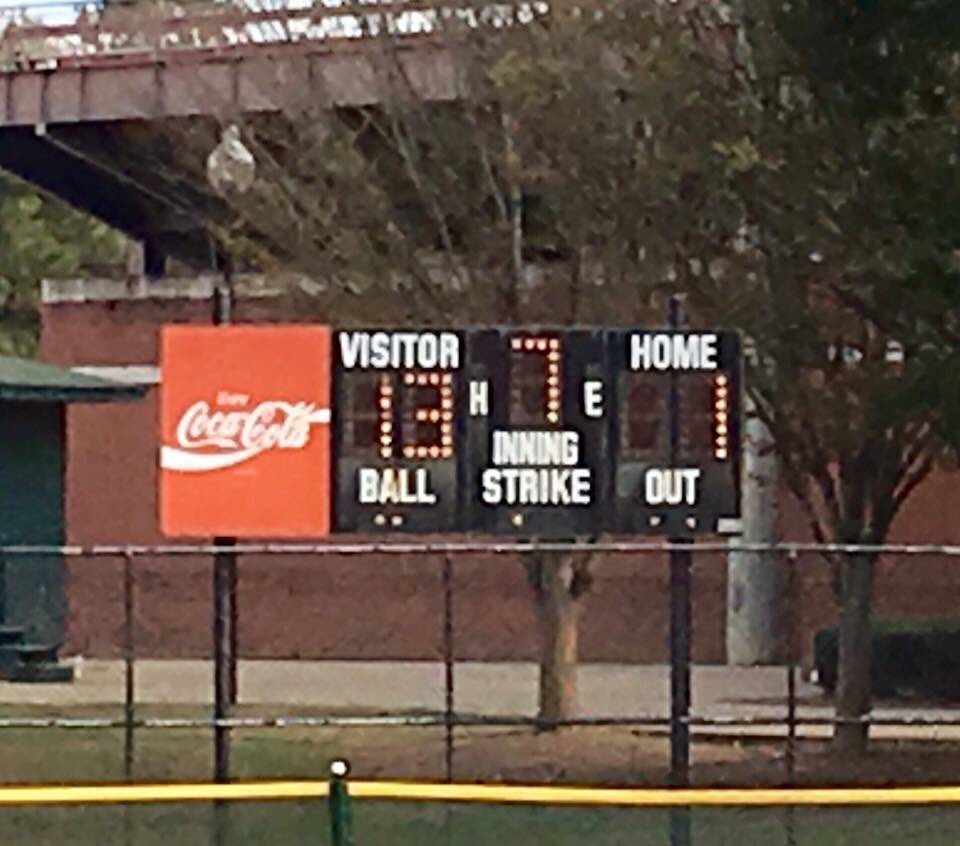 CanaanBurnett's tweet photo. STATE CHAMPIONS!!!!! 13-1 final score⚾️💙 #GLHS #GOTROJANSGO https://t.co/Vno9LHd4Tw
