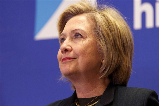 .<a href="/HillaryClinton/">Hillary Clinton</a> rises in polls w/ 50% Democratic support. <a href="/SurveyMonkey/">SurveyMonkey</a> <a href="/NBCNews/">NBC News</a> bit.ly/1KNvYTE