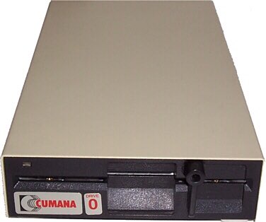 marcsilk's tweet photo. @retrogamersclub I'll dig out my Cumana disc drive #FastLoader https://t.co/hOn1F2Wlrp