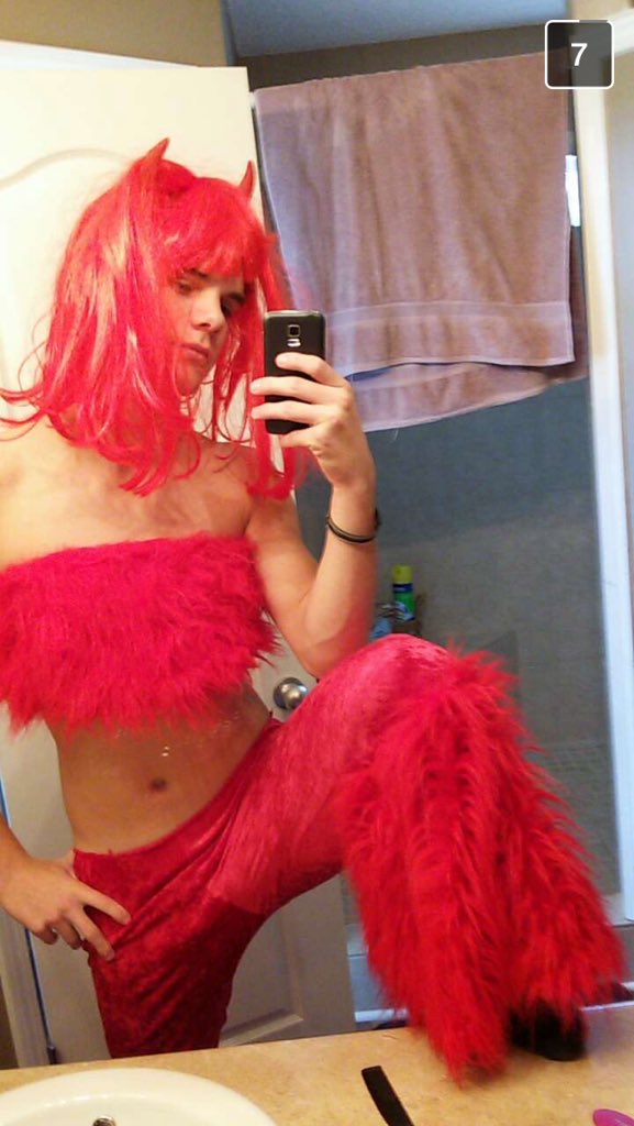 RiffRaffRiley's tweet photo. Dawson's got all of you beat on Halloween #sluttydevil @DawsonPrince1 ππ»π https://t.co/StIbS05A8p