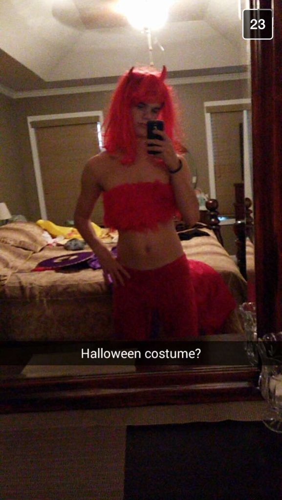 RiffRaffRiley's tweet photo. Dawson's got all of you beat on Halloween #sluttydevil @DawsonPrince1 ππ»π https://t.co/StIbS05A8p