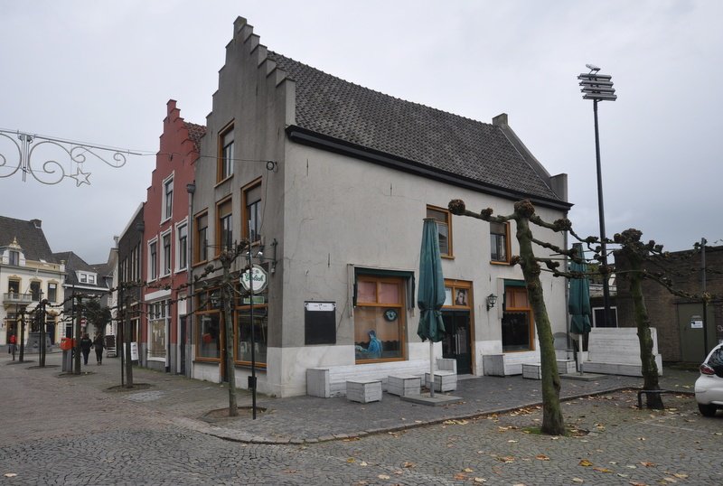 HorecaMP's tweet photo. Op Horecamarktplein te koop aangeboden: Café Elvis Place in Doesburg https://t.co/i4ea3aqO94 https://t.co/zOs2X5YLsK