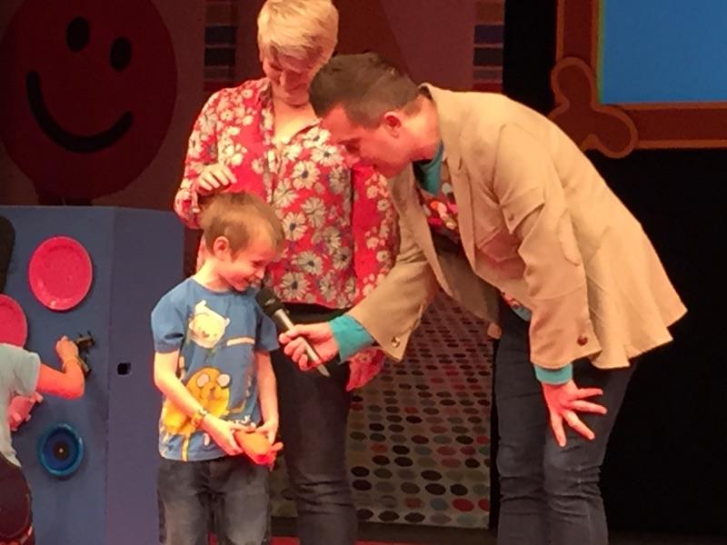 SaxBird74's tweet photo. Fab show by Mister Maker at sheff crucible today. Daniel had a ball! #iamashape https://t.co/7dMemmG9Az