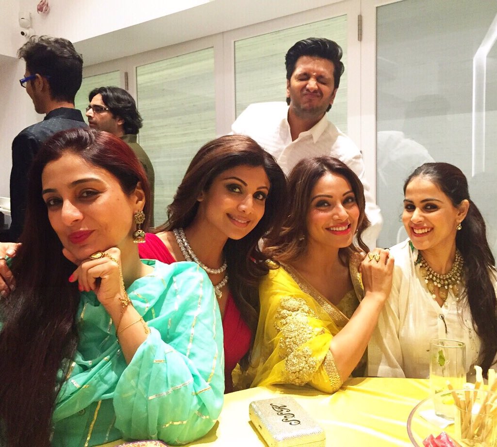 View image on Twitter View image on Twitter