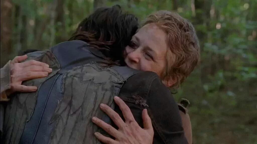 Uma_Ladyy's tweet photo. Só eu chorei horrores com essa cena?? 😢 CARYL IS REAL!!  ❤ #5YearsOfTWD #5YearsOfTheWalkingDead #FamilyWalkersAlways https://t.co/o8e3SNCYGq