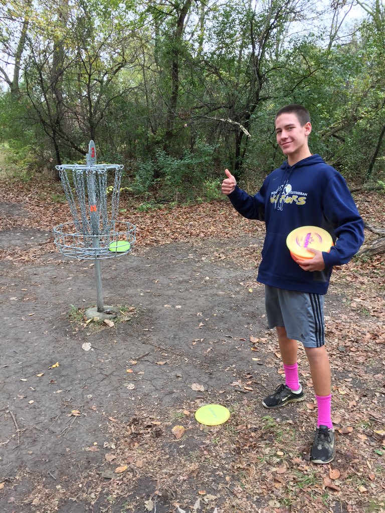LNEdiscgolf's tweet photo. Great time and great turnout today at the first ever Trick-Or-Treat Toss! 🎃🕸🎃 -🏃🏼 #DiscIsLife #DiscOrDie https://t.co/LTh9LYupD1