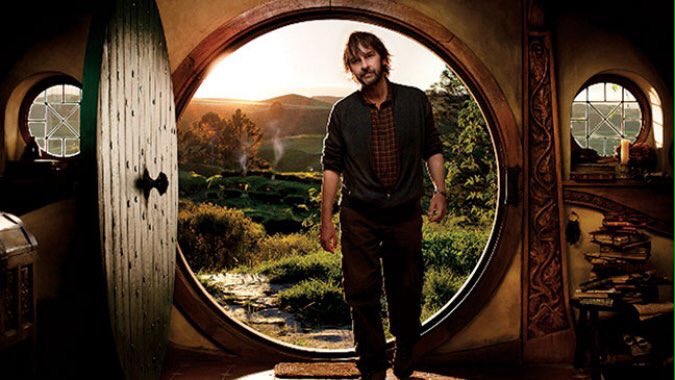 Happy 54th Birthday Sir Peter Jackson! 31-10-15
Thank you for the unforgettable journey TH & LOTR             