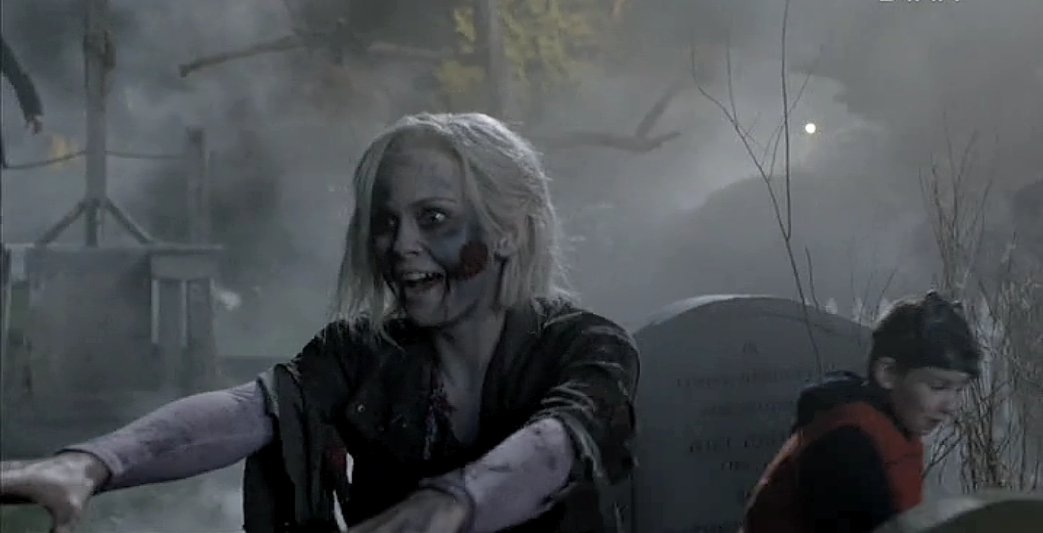 Dia_Spi's tweet photo. Happy Halloween🎃🍜 @iZombieObsessed @gambitpeggy182 @iZombieNation @RoseMcIverfanns #iZombiefamily #iZombieObsessed https://t.co/eV0Y4O4e7U