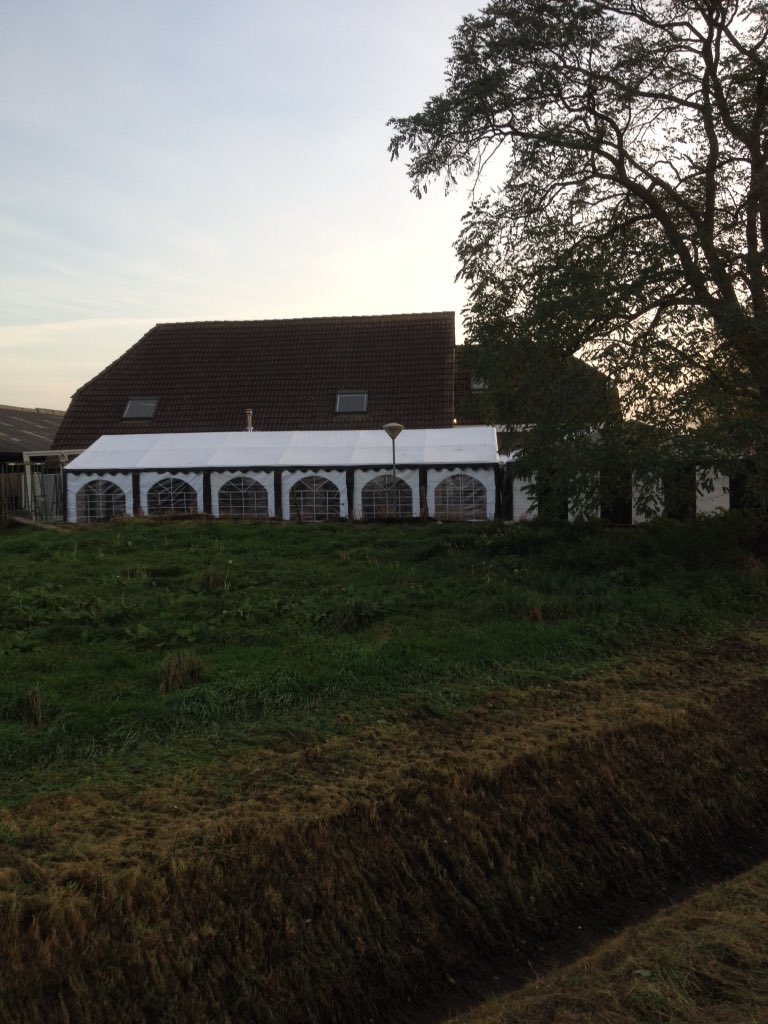 De tenten staan,volgende week zaterdag ,van10 tot 16openbedrijvendag op lieving 72 Beilen, iedereen van harte welkom