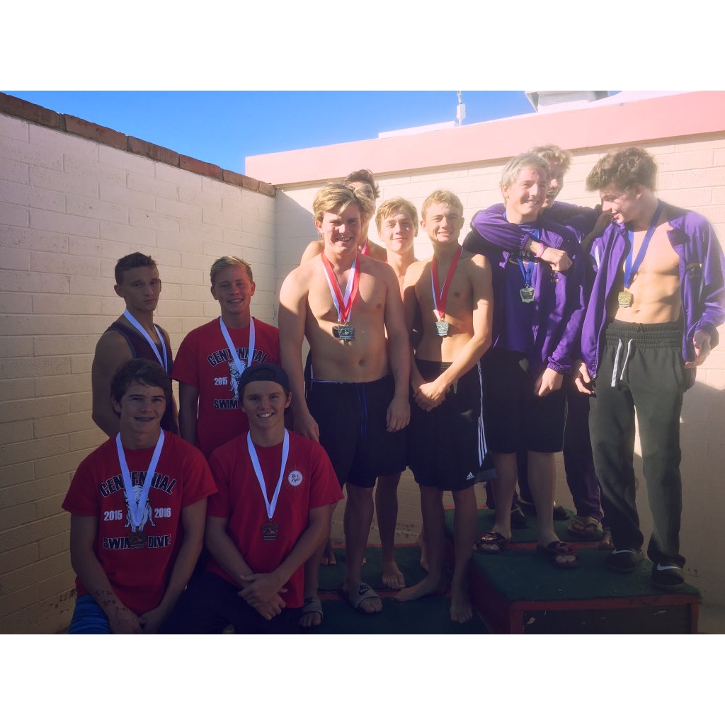 CehsSwim's tweet image. Congrats to our boys 400 free relay for taking 3rd today!!!