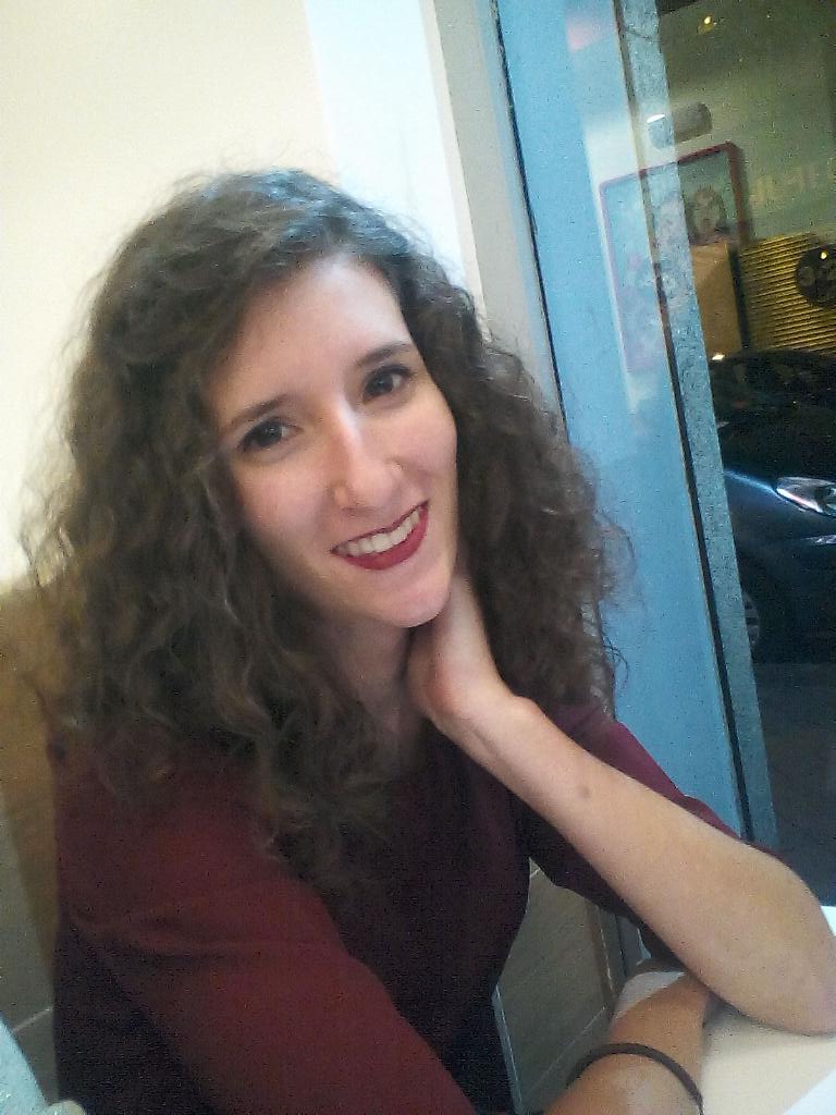 cumbercel's tweet photo. Esta es Raquel. #TeamRaquel #VoteRaquel #Rachel https://t.co/9Plp26nTFc