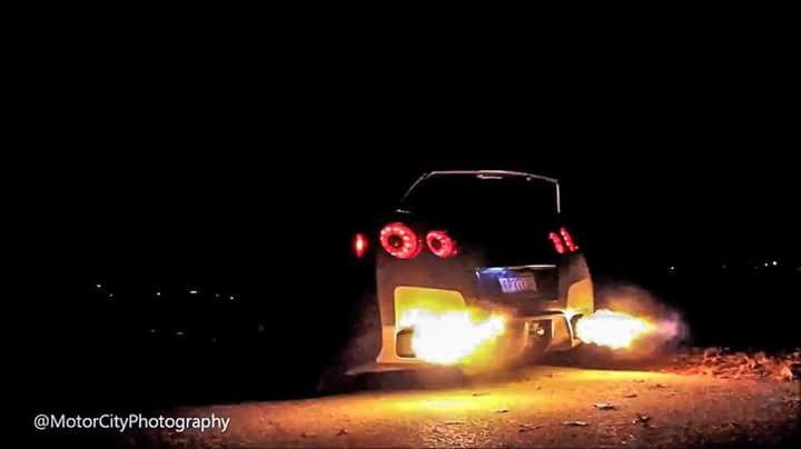 YStatusQuo's tweet photo. Godzilla going as a dragon for Halloween @NissanUSA @jeff_favreau11 https://t.co/3VqAgxJgam