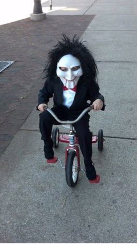 WSHHFANS's tweet photo. if ur child knock on my door lookin like this I'm gon knock his ass clean off that tricycle https://t.co/Dm736fvbum