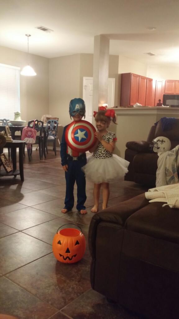 coachneel1's tweet photo. Headed to collect candy! https://t.co/0bXcYWzffl