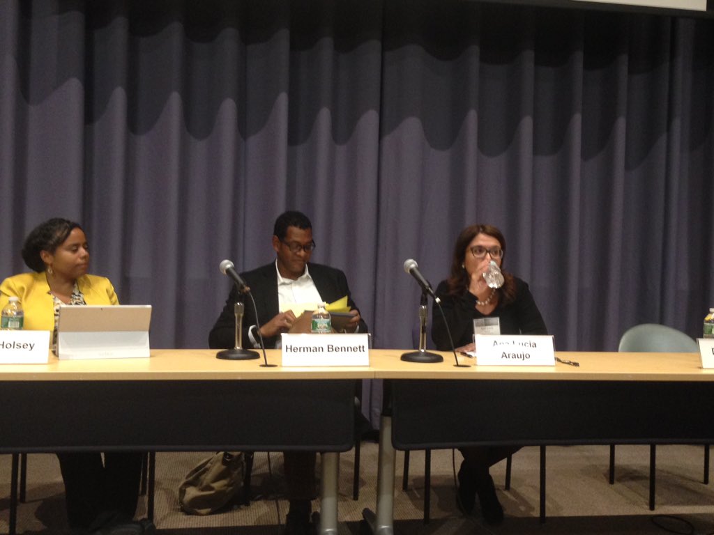 araujohistorian's tweet photo. Concluding Roundtable: Slavery, Abolition, and Memory with Bayo Holsey, @HermanBennett1 and me at #GLC2015 https://t.co/HbFFdXIh77