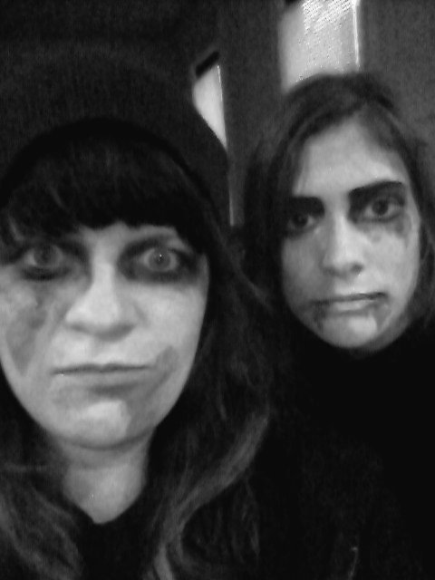comunitycenter's tweet photo. Greetings from Kentucky! On our way to Wunderbar for #Wunderween π 2nite we play w/our dopplegangers! #CommonCenter https://t.co/eo92X2DLnm