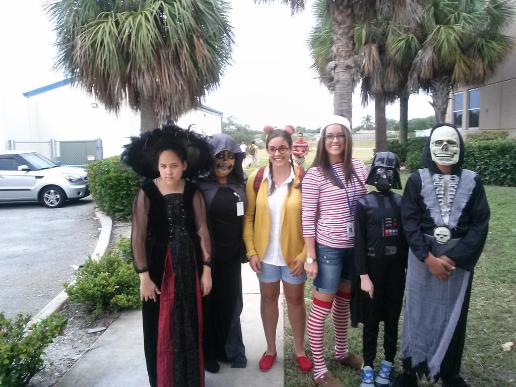 Conniston Students &amp; Staff during Spirit Week