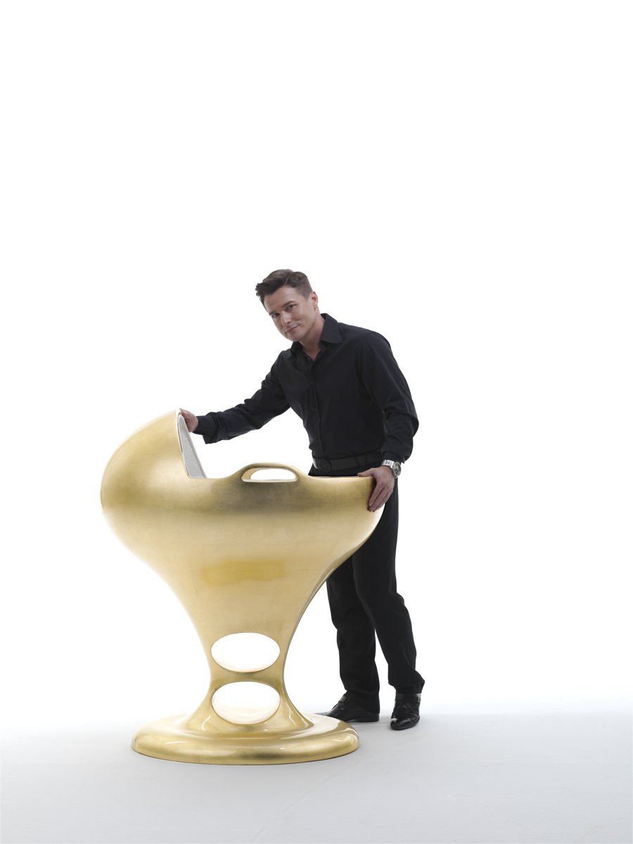 the new SUOMMO DODO BASINET GOLD EDITION luxury baby cot - order yours now for Spring ow.ly/U5oNp