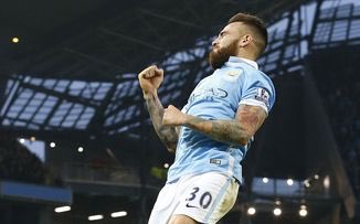 ReadButNeverRed's tweet photo. @Notamendi30 is making a BIG impact at @MCFC #ToughTackling #BulletHeaders & MoTM performances #MCFCvNCFC 👕🏆💙👏🏻 https://t.co/KMhcINq5J4